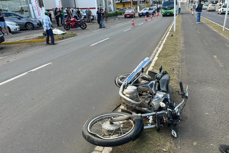Acidente com morte de motociclista na Duque