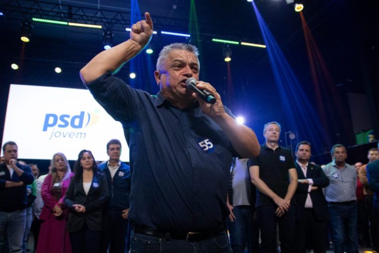 Palco do PSD para João Rodrigues em Criciúma tem nomes de MDB, PP, União, PSDB e filiação de evangélica ex-PL