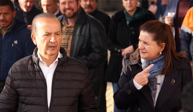 Governador faz visita surpresa no Dia dos Namorados