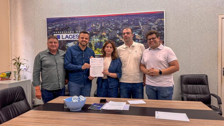 Lucas Neves confirma quase R$ 10 milhões em novos repasses para Lages em reunião com a prefeita Carmen Zanotto