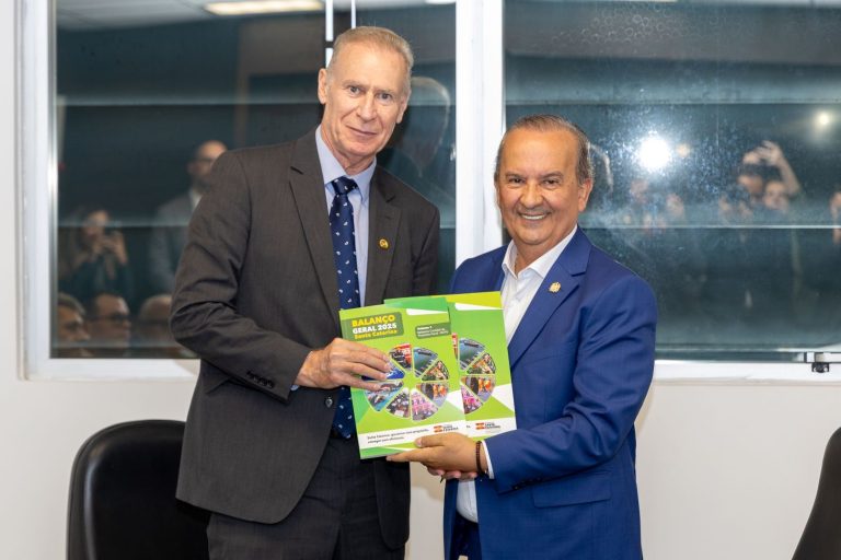 Com as contas em dia, Balanço Geral 2025 é entregue no Tribunal de Contas