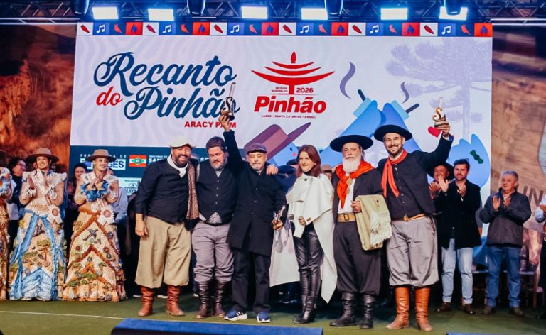 Luiz Marenco com “Três Léguas de Solidão” vence a 32ª Sapecada da Canção Nativa