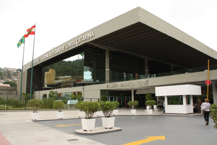 Palácio Barriga Verde em fotografia de arquivo de 2010. Imagem ilustrativa; não registra a auditoria de 2026.