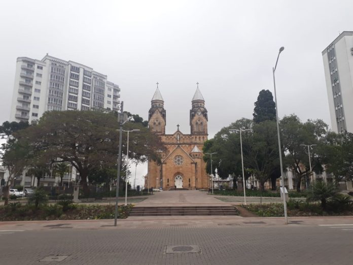 Catedral de Lages em 2021. Referência visual da cidade; não é o local da ação noticiada.